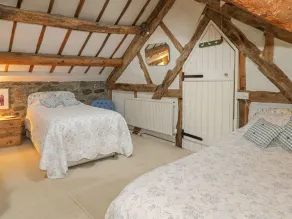 Dolgenau Cottages - Rum