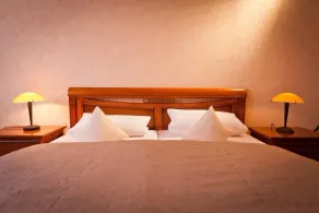 Hotel Spies - Camera