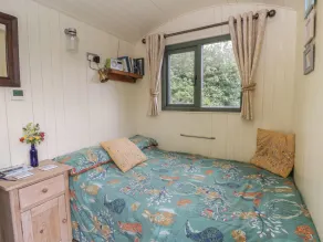 The Three Spaniels Shepherds Hut - Værelse