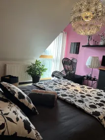 Chez Béa Calme avec sa jolie vue sur jardin, confort assuré - Camera