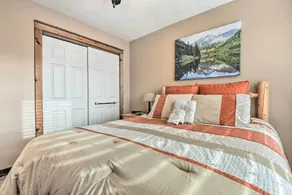 Tannersville Cozy Home w/ Deck, 1 Mi to Camelback! - Værelse