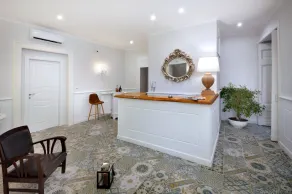 Barbarella Home - Reception