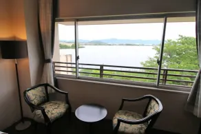 Lakeside Hot Spring Hotel Kunibiki - Vue de la chambre