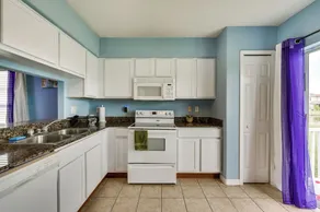 2 Mi to Epperson Lagoon: Home w/ Private Yard - Innvendig