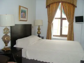 Au Petit Hôtel - Room
