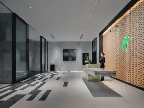 Holiday Inn & Suites Kunshan Huaqiao by IHG - F1 Racing Preferred Hotel - Rezeption