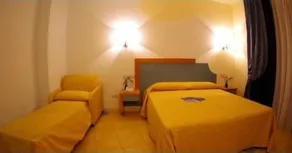 Hotel Club Cala Longa - Habitación