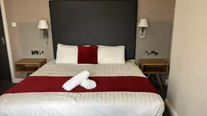 Midland Hotel - Room