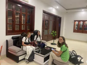 Hanoi Airport Suites Hostel & Travel - Reception