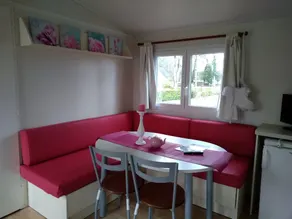 Camping Le Lac O Fées - Matservice på rummet