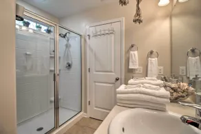 Screened Patio: Rincon Home, 18 Mi to Savannah! - Interior