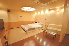 HOTEL LET'S - Room