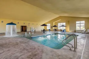 Comfort Suites Cedar Falls Industrial Park - Piscine