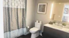 Melrose Rooftop Boutique Residences - Badrum