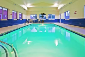 Holiday Inn Express & Suites Dickson by IHG - Pool