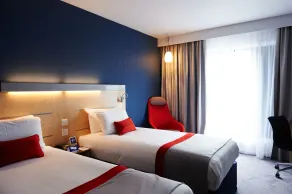 Holiday Inn Express Cheltenham Town Centre by IHG - Habitación