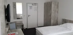 Hotel & Gästehaus Rostock Lütten Klein - Room