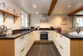 Forest Cottage - Private kitchen