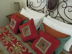 Croad Vineyards - The Inn - Chambre