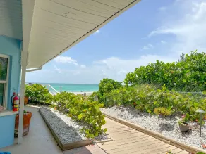 Pearl Beach Inn - Room