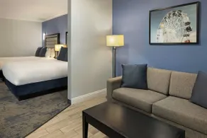 City Express by Marriott Manhattan Beach - Room
