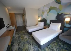 Wyndham Garden Cambasi - Room