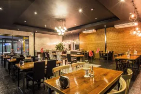 M Boutique Resort - Restaurant