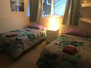Alaska European Bed & Breakfast - Rom