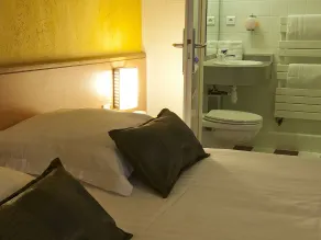 Hôtel Le Grillon - Chambre