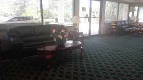 Traveler Inn and Suites - Reception