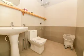 Shine Residency - Bathroom