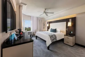 The Palms Hotel & Spa - Chambre