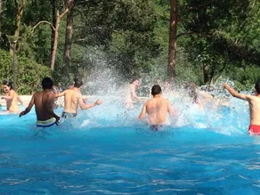 Colonias Verge Blanca - Pool