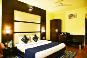 INDRAPRASTHA RESORT And SPA - DALHOUSIE - Room