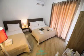 Atlantis Hotel & Apartments - Room