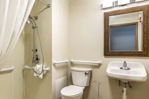 Quality Inn Bucyrus North - Salle de bain