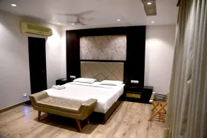 Hotel Celebration - Room