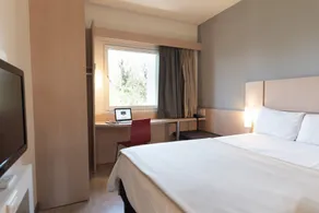 ibis Pilar - Room