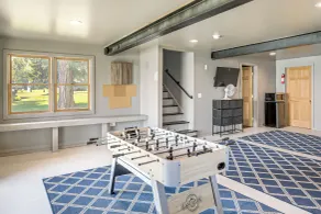 Lakefront Family Getaway on Willsboro Point! - Innvendig