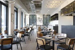 Mantra MacArthur Hotel - Restaurant