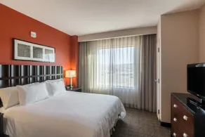 Embassy Suites Palmdale - Chambre