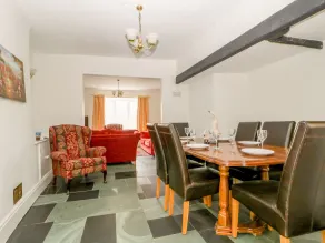 Fountain Cottage - Dining