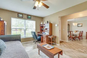 Spacious Pool Paradise w/ Fenced Yard in Tampa! - Innenbereich