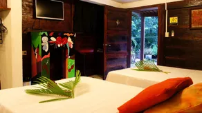 VILLA NAPOLI - Room