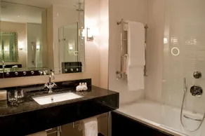 The Prince Akatoki London - Salle de bain