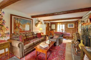 Award-Winning Log Cabin, Top 5 in New England! - Innvendig