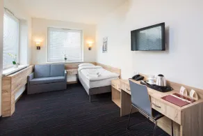 Automobil Hotel - Room