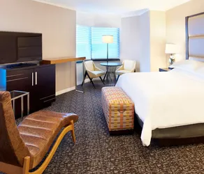 Hilton Minneapolis-St. Paul Airport - Chambre