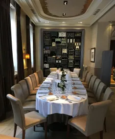 BEST WESTERN Hôtel Grand Monarque - Restaurant