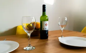 East Midland House FREE Private Parking Fast WiFi Smart TV with Garden - Restaurante